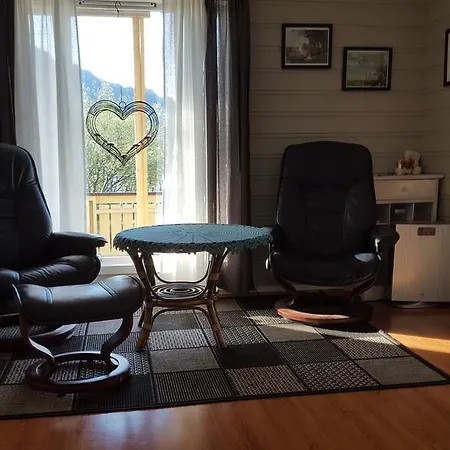 Holiday Home Lofoten Lyngvaeret Exterior photo