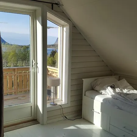 Holiday Home Lofoten Lyngvaeret Exterior photo